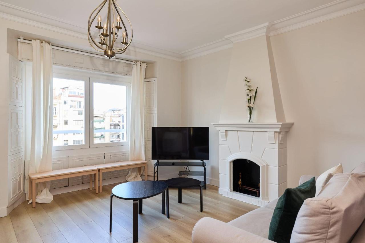 Casa Cosi - Casanova 6 Leilighet Barcelona Eksteriør bilde